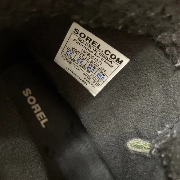 Sorel Explorer Carnival Boots - Picture 8 of 9